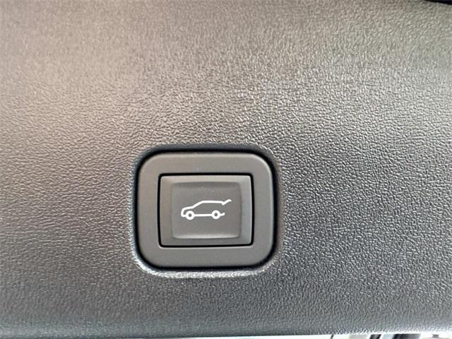 new 2025 Cadillac OPTIQ car, priced at $54,765