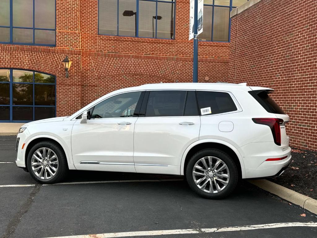 new 2025 Cadillac XT6 car, priced at $61,646