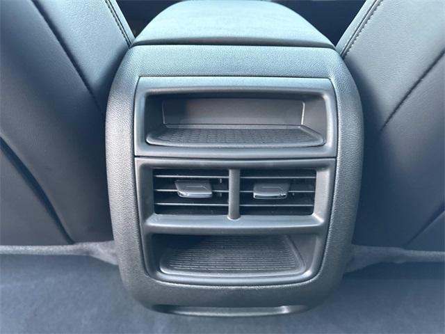 new 2025 Cadillac XT5 car, priced at $55,785