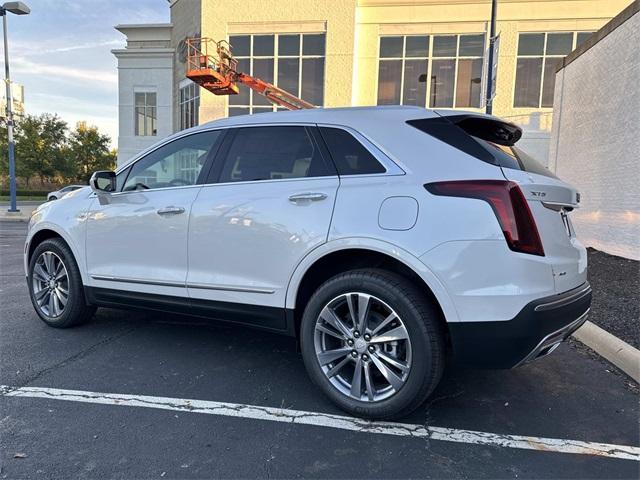 new 2025 Cadillac XT5 car, priced at $55,785