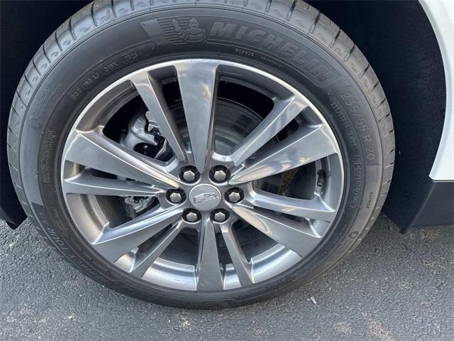 new 2025 Cadillac XT5 car, priced at $55,785