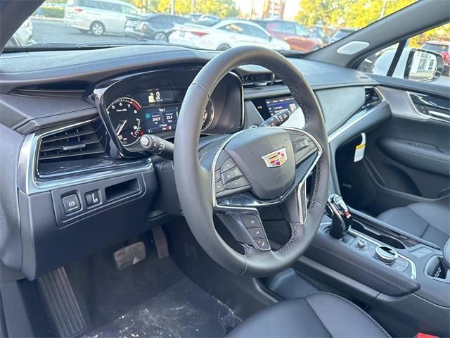 new 2025 Cadillac XT5 car, priced at $55,785