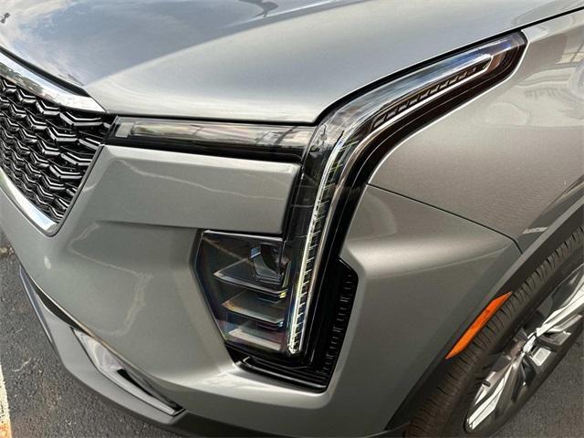 new 2025 Cadillac XT4 car, priced at $44,640