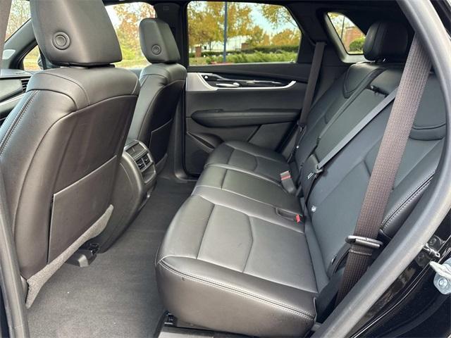 used 2025 Cadillac XT5 car, priced at $43,991