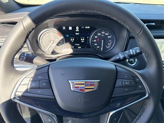 new 2026 Cadillac XT5 car