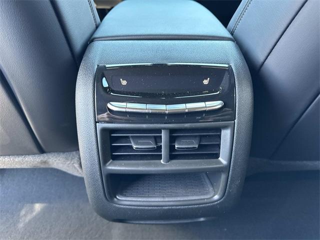 new 2026 Cadillac XT5 car