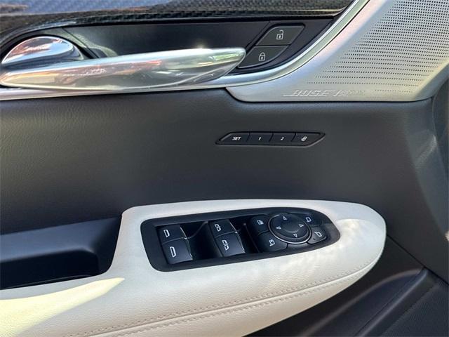 used 2023 Cadillac XT6 car, priced at $47,991