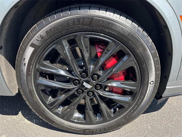 used 2023 Cadillac XT6 car, priced at $47,991