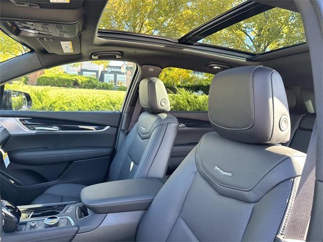 new 2026 Cadillac XT5 car