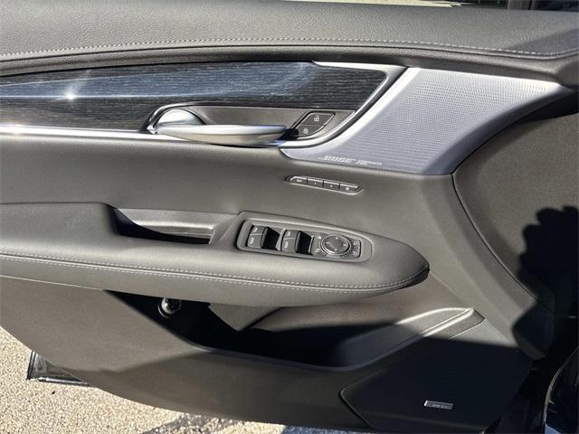 new 2026 Cadillac XT5 car