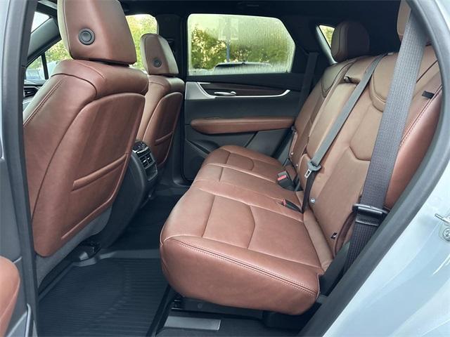 new 2025 Cadillac XT5 car, priced at $60,660