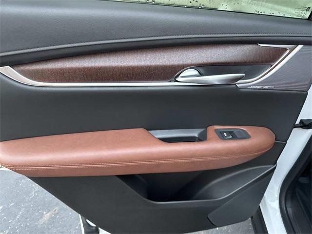 new 2025 Cadillac XT5 car, priced at $60,660