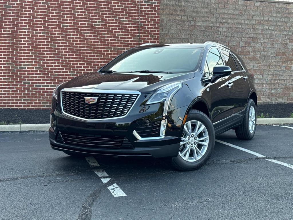 new 2025 Cadillac XT5 car, priced at $48,135