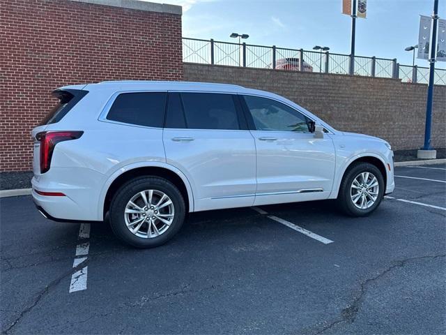 new 2025 Cadillac XT6 car, priced at $52,365