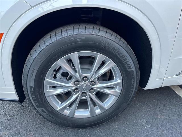 new 2025 Cadillac XT6 car, priced at $52,365