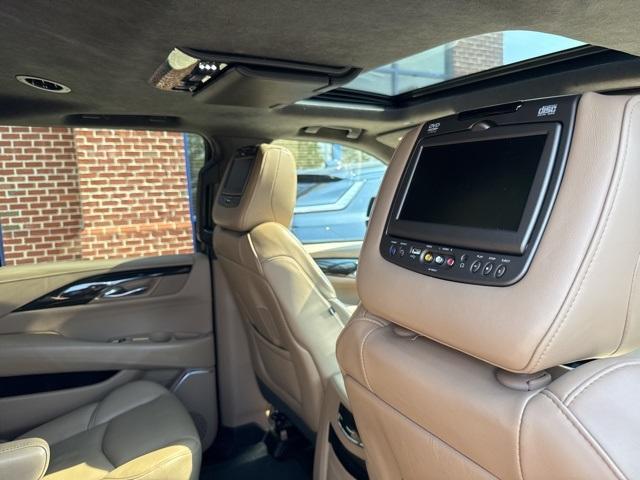 used 2019 Cadillac Escalade ESV car, priced at $43,991