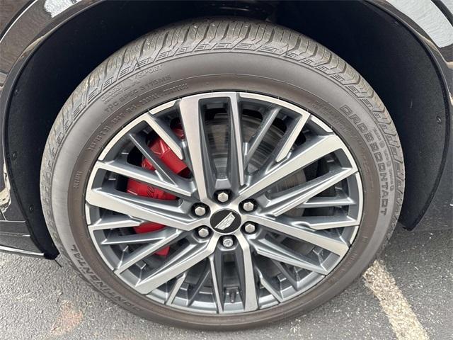 new 2025 Cadillac XT6 car, priced at $63,110