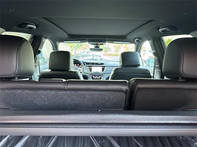 new 2025 Cadillac XT5 car, priced at $58,665