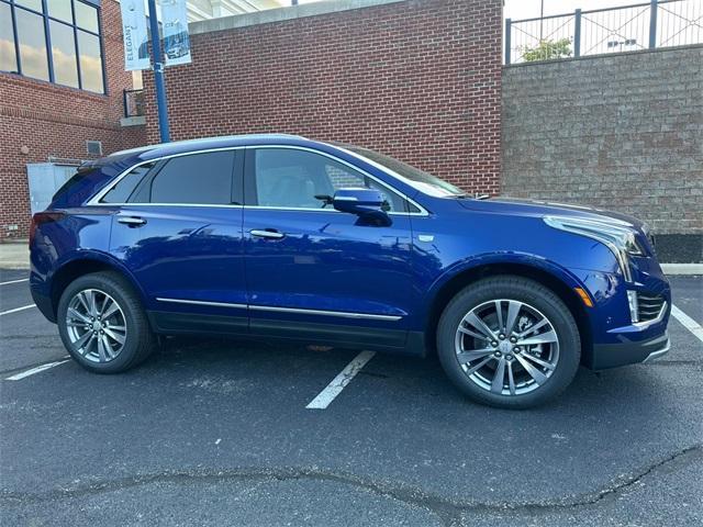 new 2025 Cadillac XT5 car, priced at $58,665