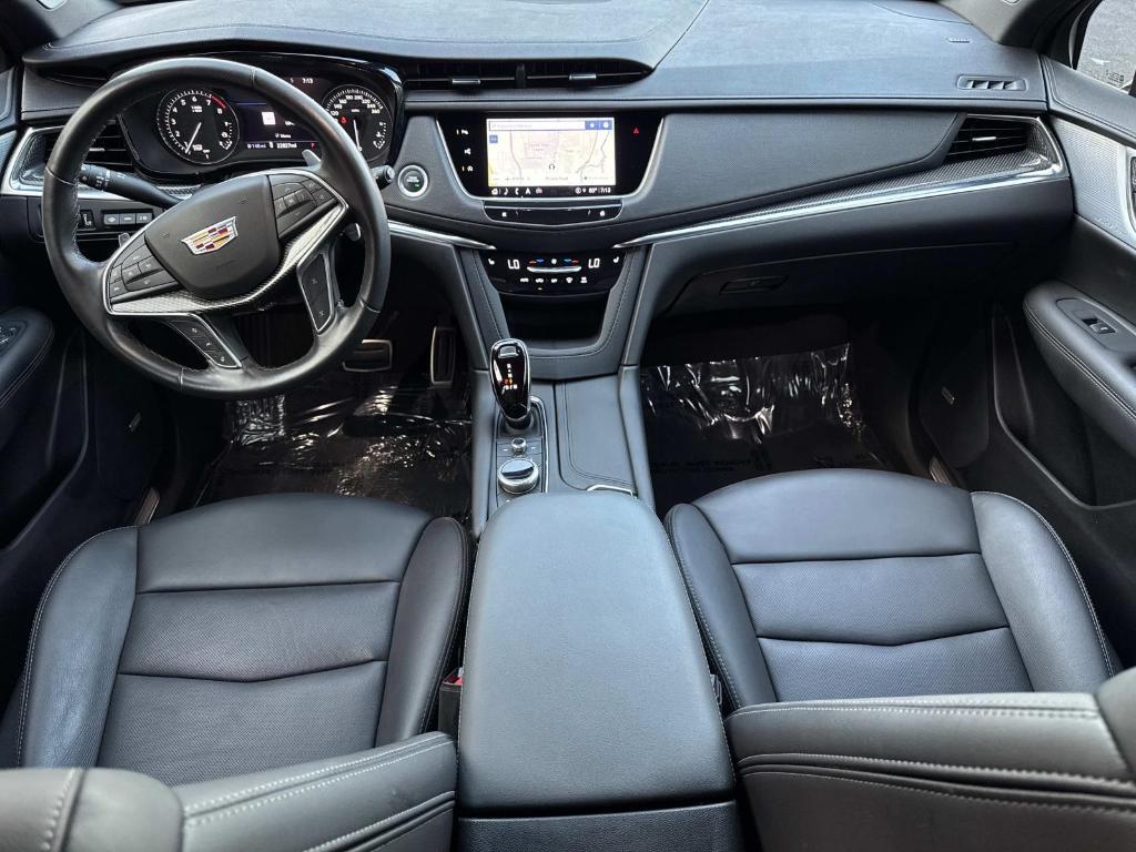 used 2023 Cadillac XT5 car, priced at $39,204