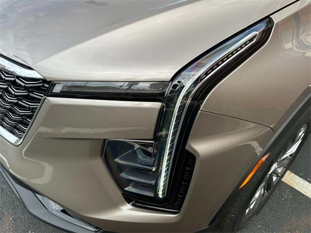 new 2025 Cadillac XT4 car, priced at $45,265