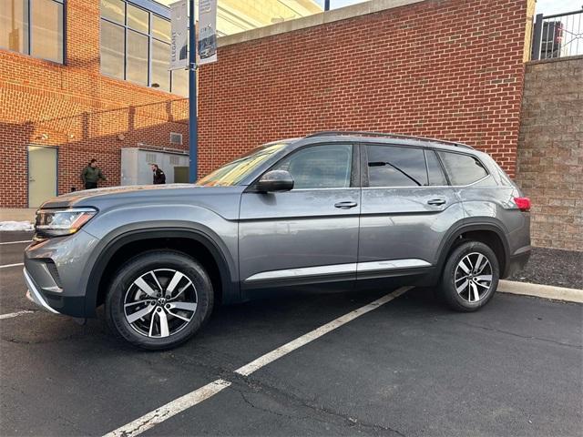 used 2021 Volkswagen Atlas car, priced at $24,809