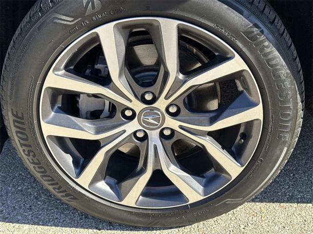 used 2024 Acura MDX car, priced at $42,991