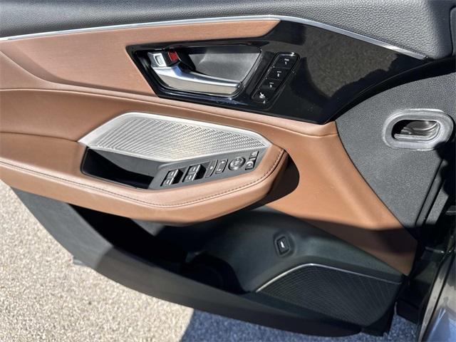 used 2024 Acura MDX car, priced at $42,991