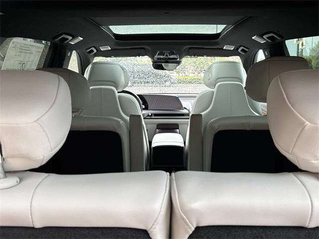 new 2026 Cadillac VISTIQ car