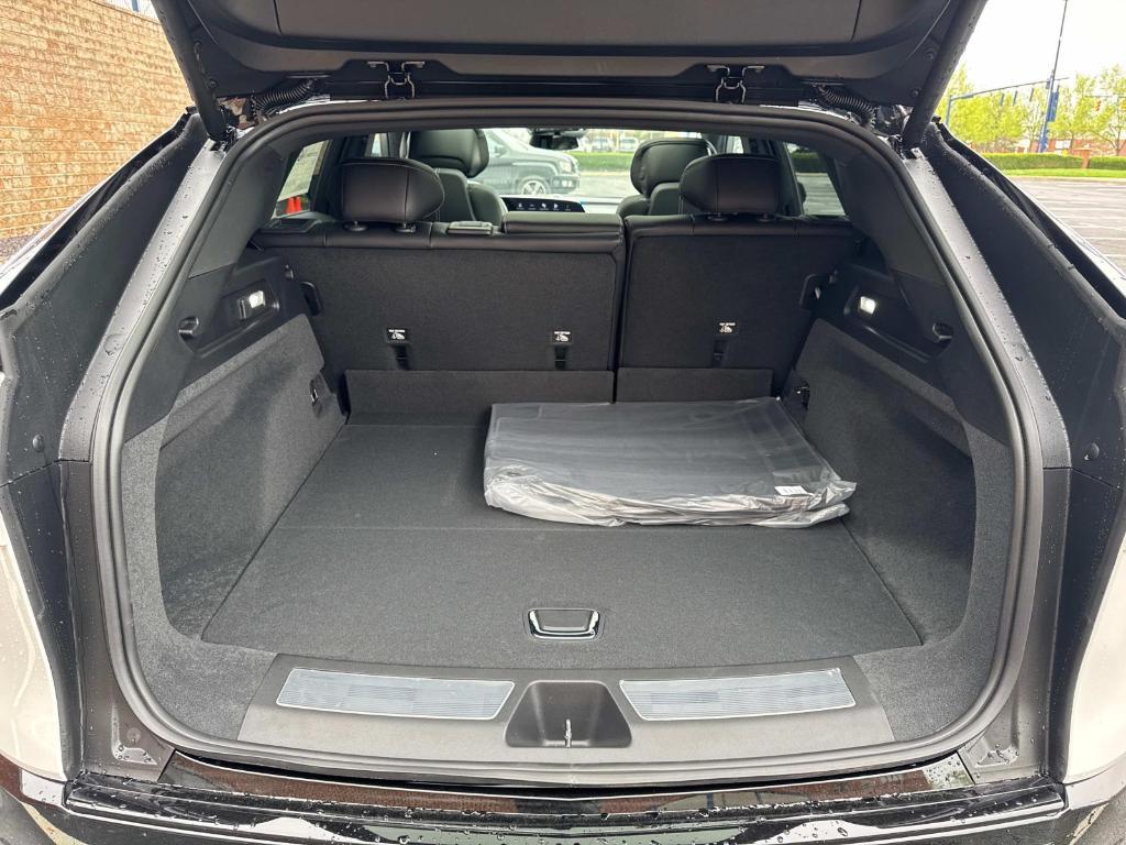 new 2025 Cadillac LYRIQ car, priced at $66,210