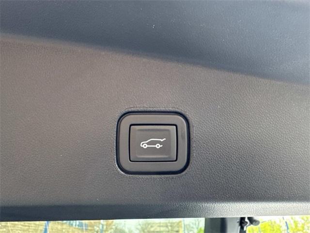 new 2025 Cadillac LYRIQ car, priced at $63,661