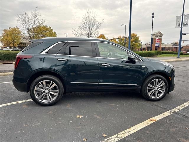 used 2025 Cadillac XT5 car, priced at $42,991