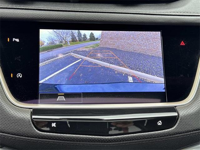 used 2025 Cadillac XT5 car, priced at $42,991