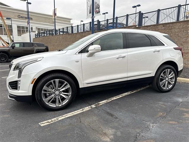 used 2025 Cadillac XT5 car, priced at $45,388