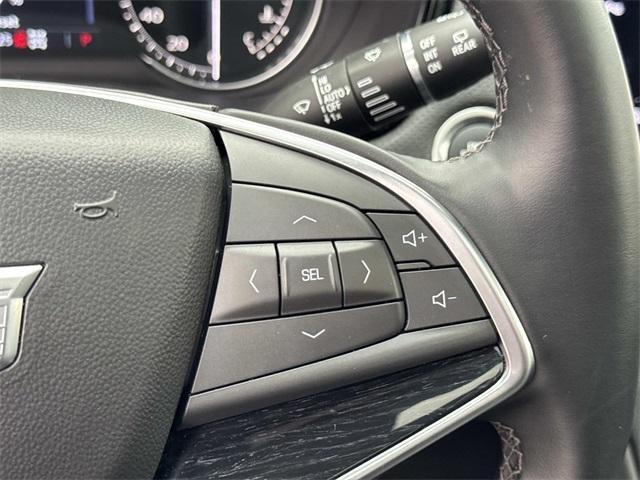 used 2025 Cadillac XT5 car, priced at $45,388