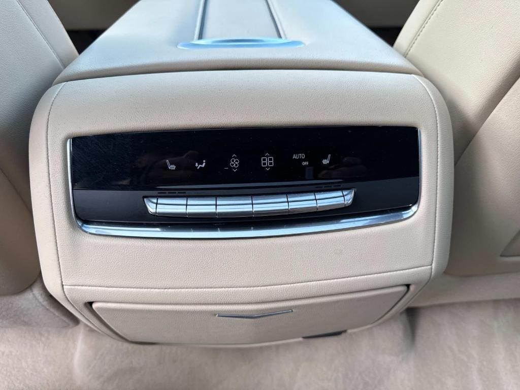 used 2024 Cadillac Escalade car, priced at $89,991
