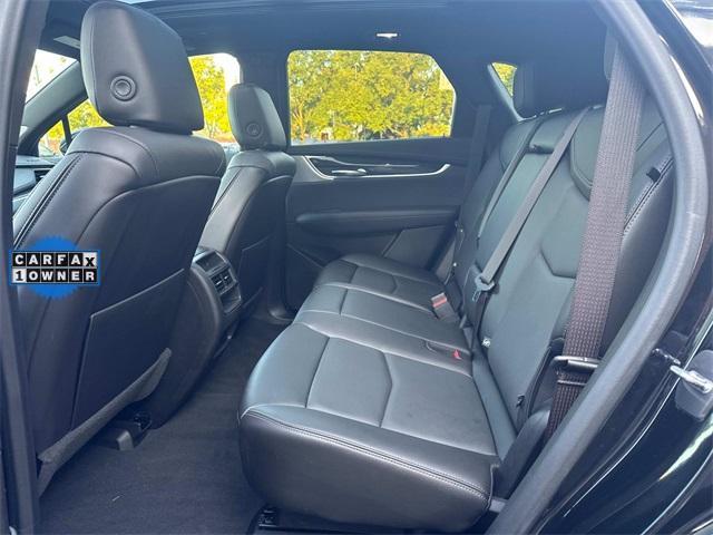 used 2022 Cadillac XT5 car, priced at $31,169