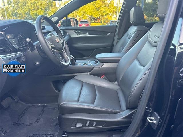 used 2022 Cadillac XT5 car, priced at $31,169