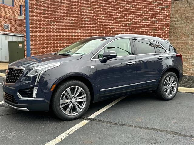 new 2025 Cadillac XT5 car, priced at $56,928