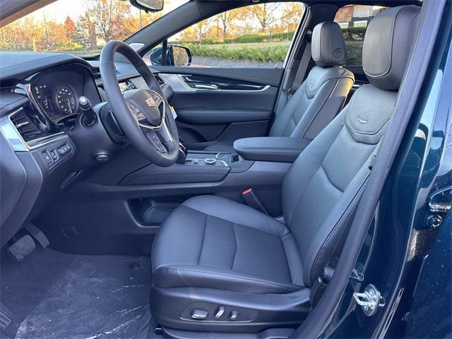 new 2026 Cadillac XT5 car, priced at $59,595