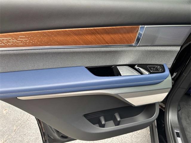 new 2026 Cadillac VISTIQ car, priced at $91,679