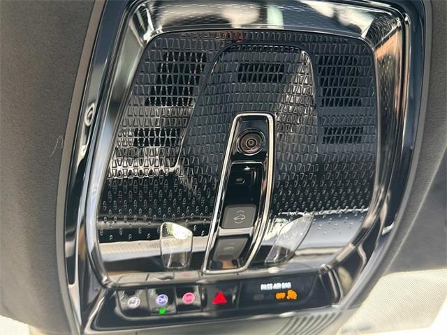 new 2026 Cadillac VISTIQ car, priced at $91,679