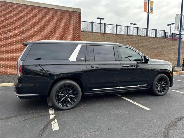 new 2024 Cadillac Escalade ESV car, priced at $112,880