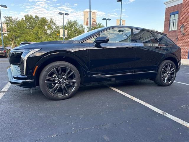 new 2025 Cadillac OPTIQ car, priced at $56,927