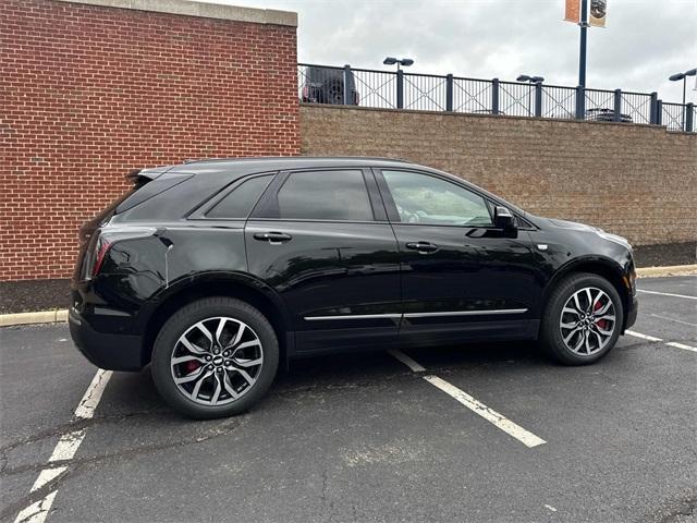 new 2025 Cadillac XT5 car, priced at $62,715