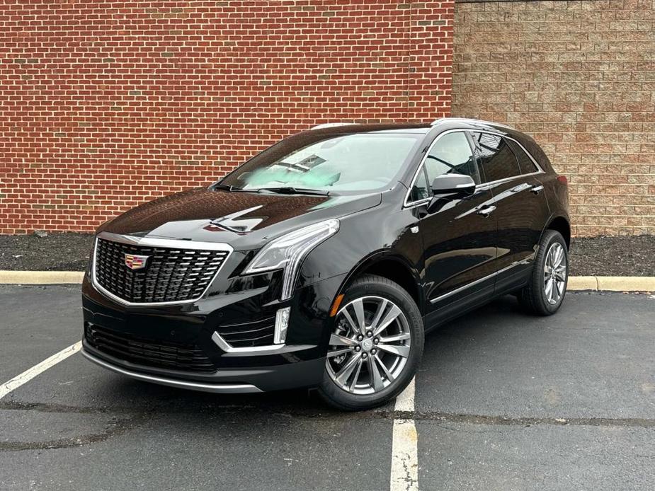 new 2025 Cadillac XT5 car, priced at $56,210