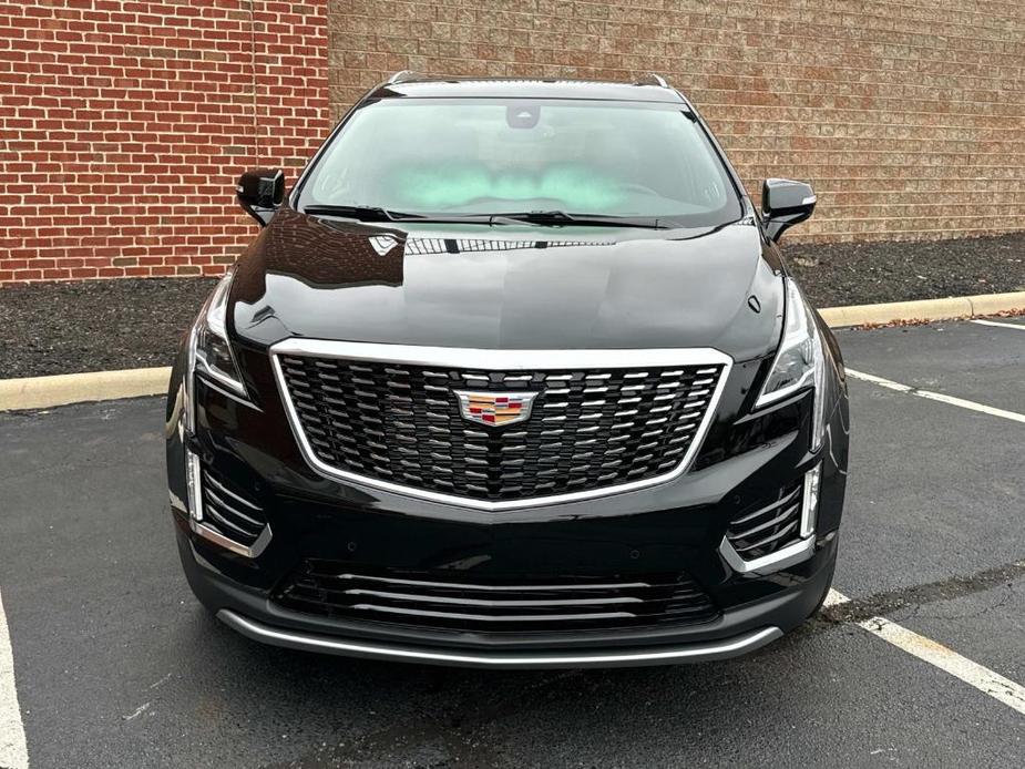 new 2025 Cadillac XT5 car, priced at $56,210