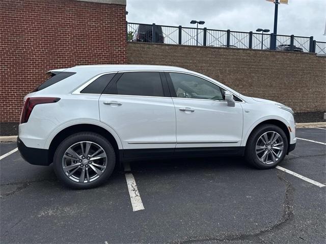 new 2025 Cadillac XT5 car, priced at $61,355