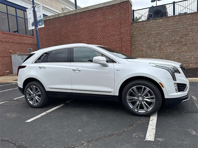 new 2025 Cadillac XT5 car, priced at $61,355