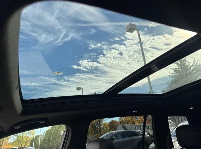 used 2023 Cadillac XT6 car, priced at $42,397